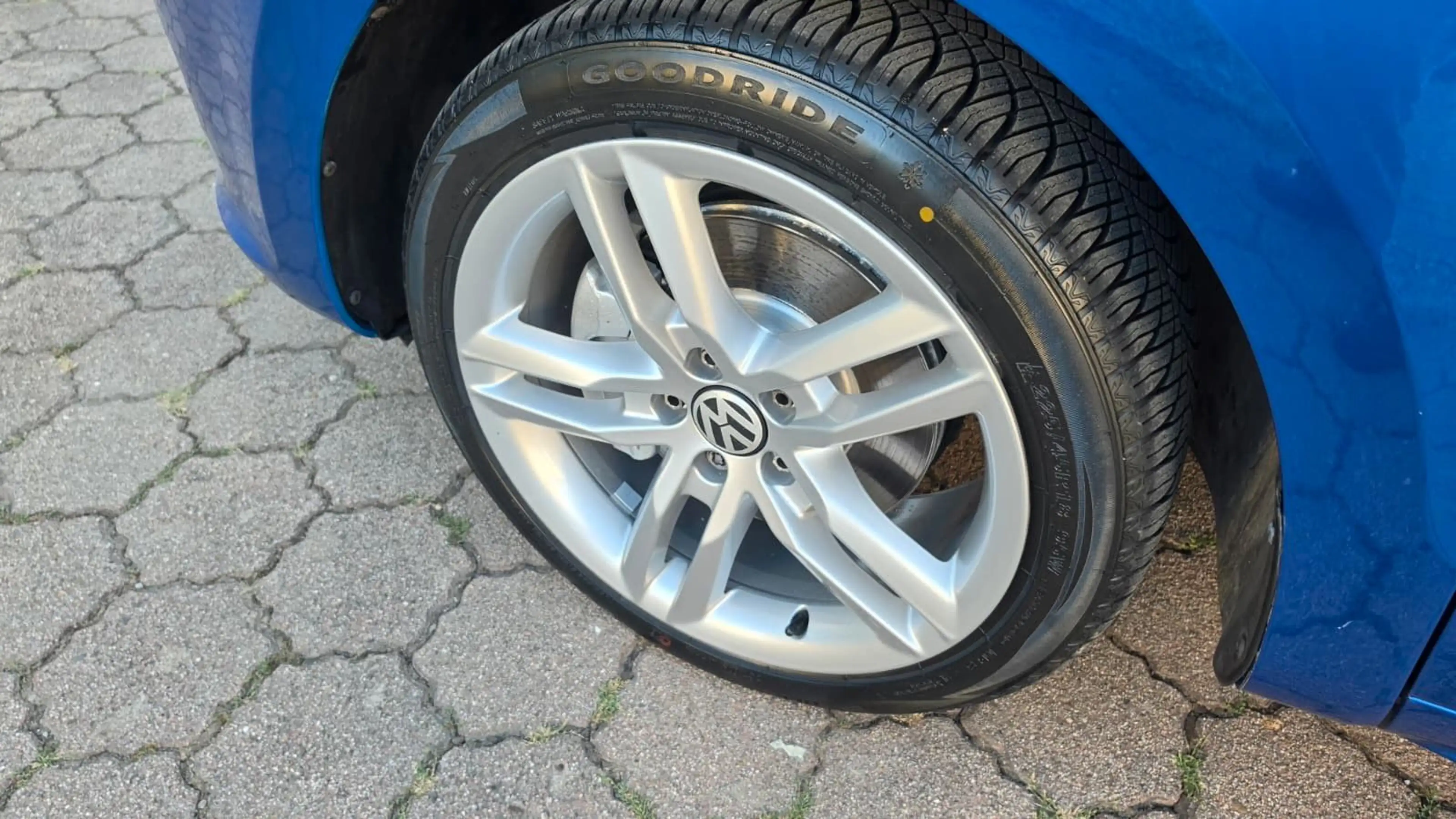 Volkswagen Sharan Highline Business/Pano/Navi/AHK/ 7 Sitzer — photo 11
