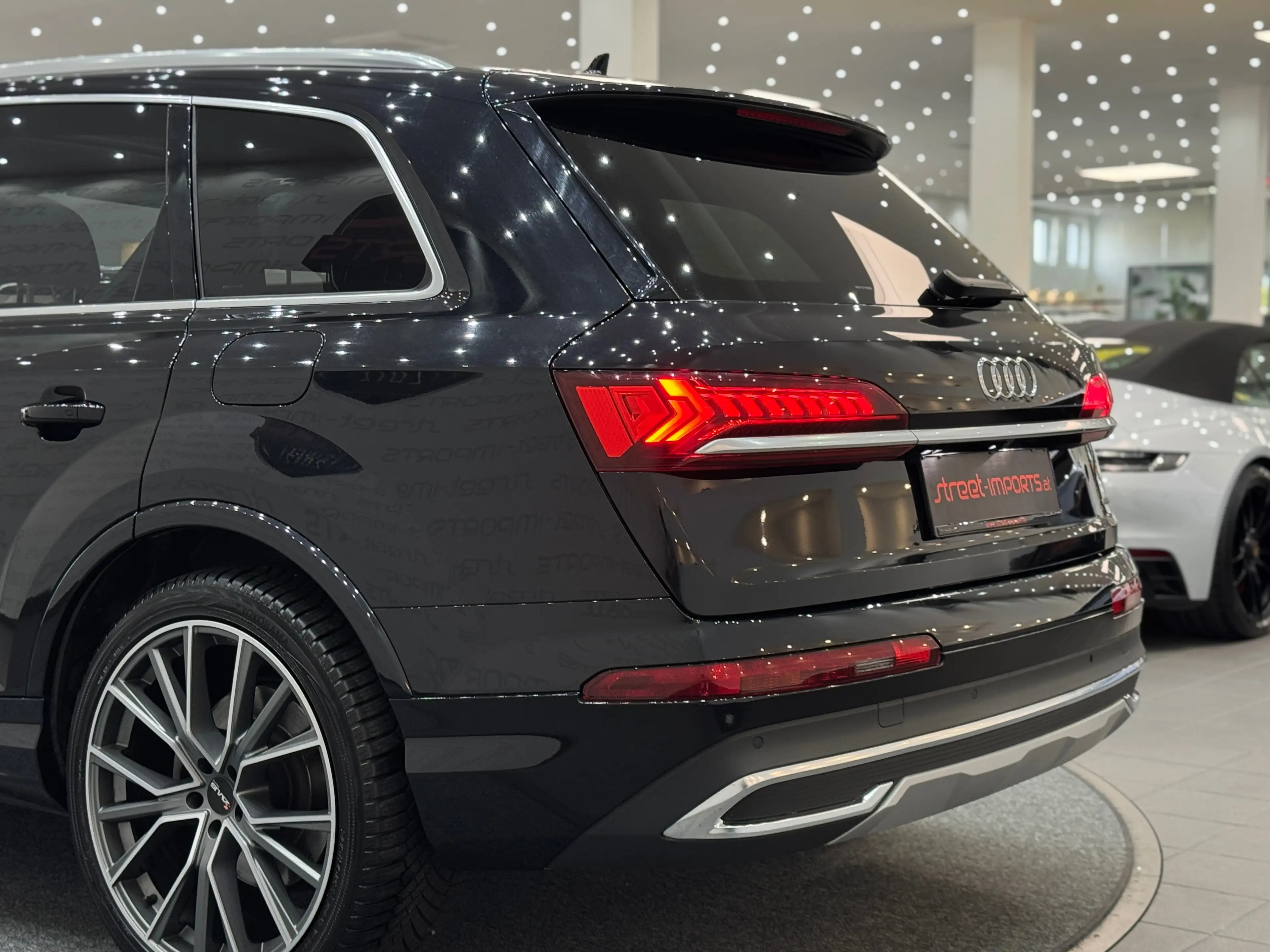 Audi Q7 55 TFSI e Sport quattro *AHK*HUD*B&O*Martix*Pano* — photo 11