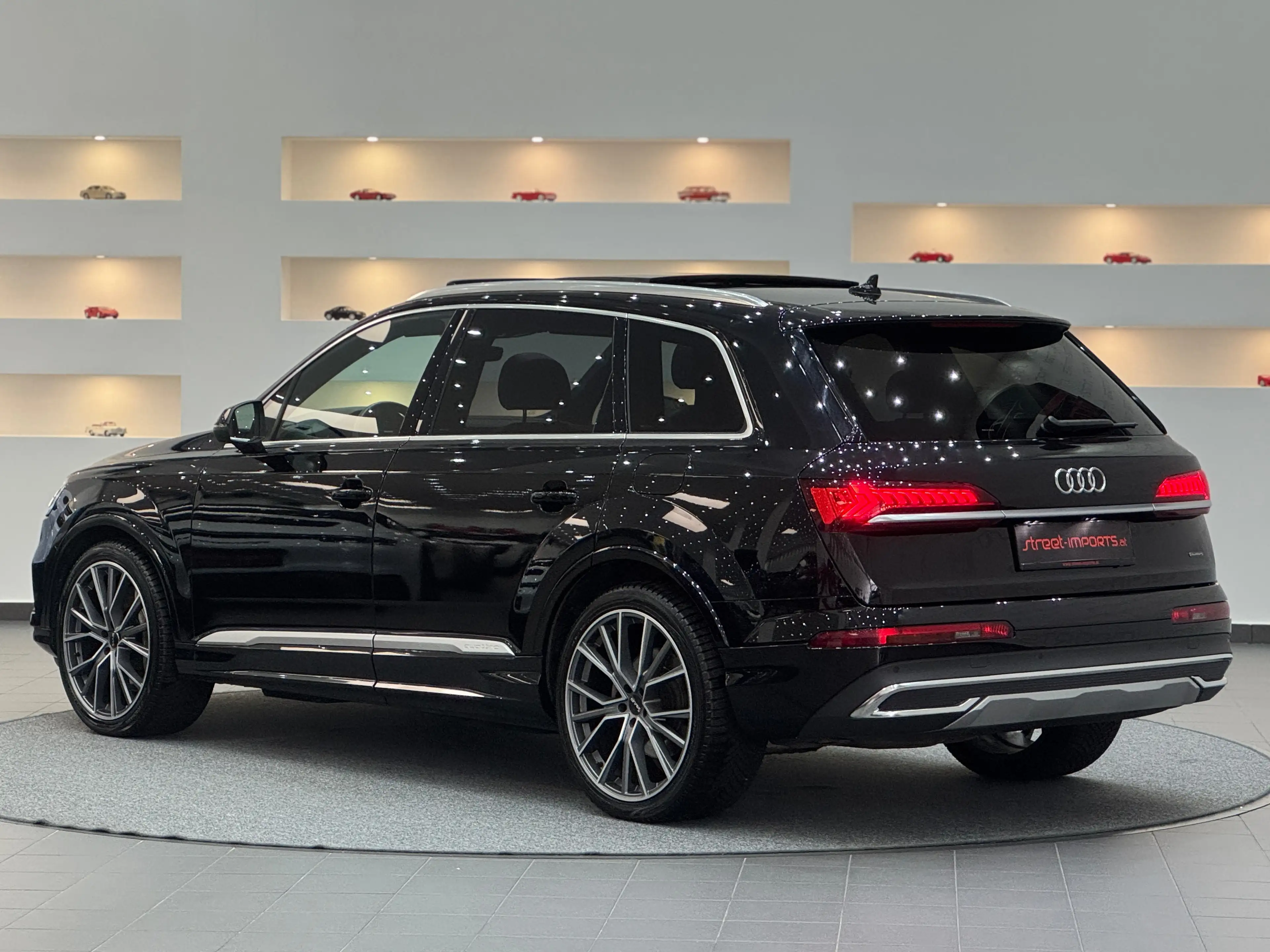 Audi Q7 55 TFSI e Sport quattro *AHK*HUD*B&O*Martix*Pano* — photo 3