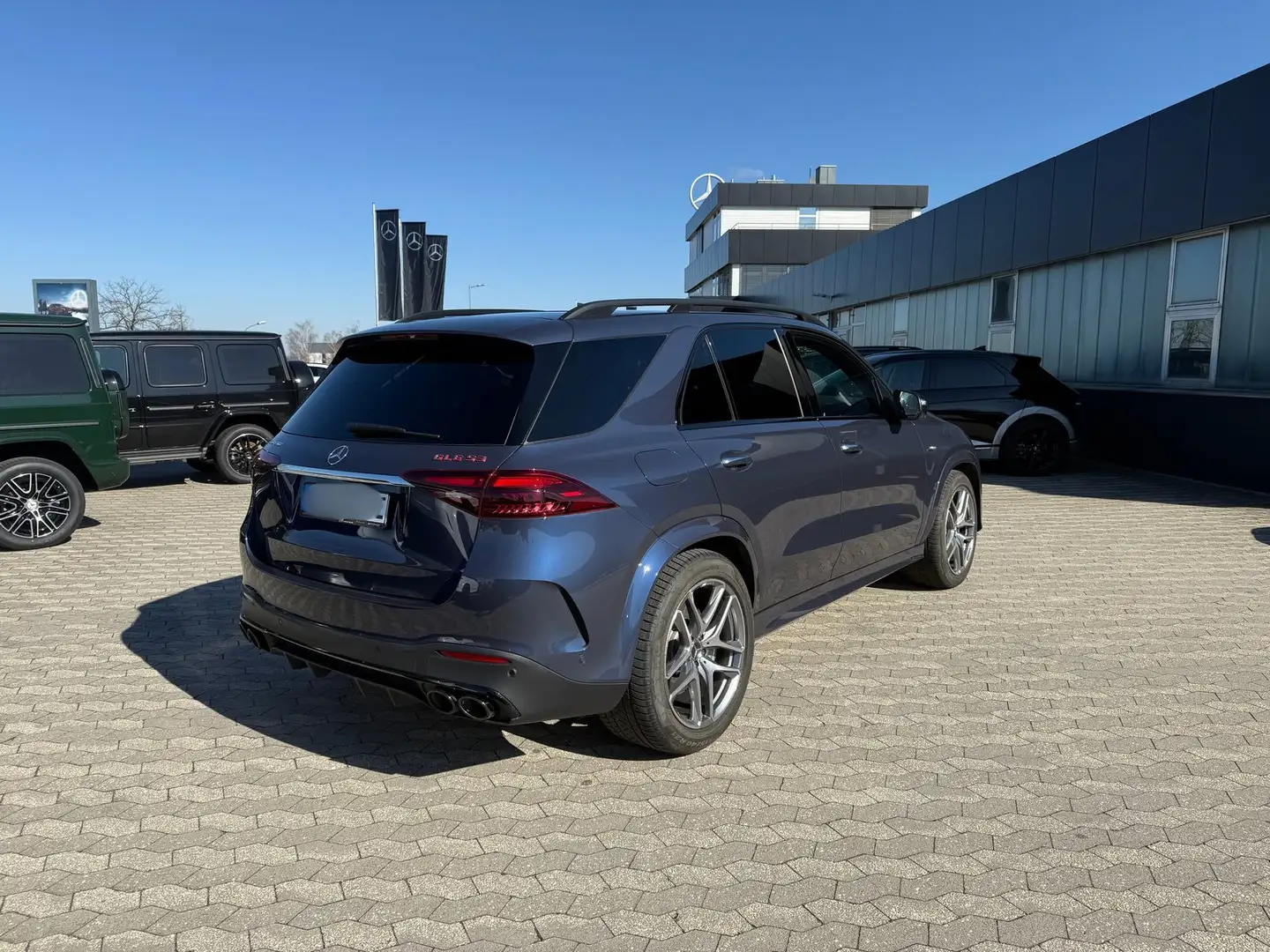 Mercedes-Benz GLE 53 AMG HYBRID Dist/AHK/Pano/Airmat/HeadUp/21 Синій - 2