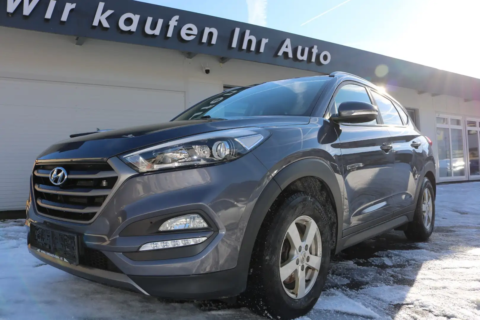 Hyundai TUCSON 1,7 CRDI Start-Stopp Premium Grau - 1