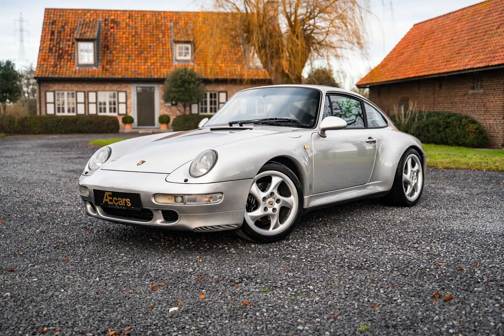 Porsche 993 911 CARRERA S /COUPE /MATCHING NUMBERS / FULL BOOK Argent - 2
