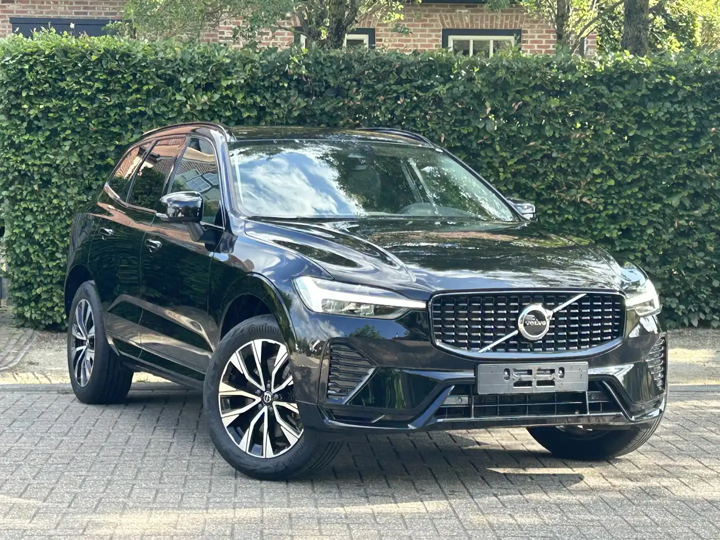 Volvo XC60 XC60 B4 B Plus Dark slechts 13500 KM - 1
