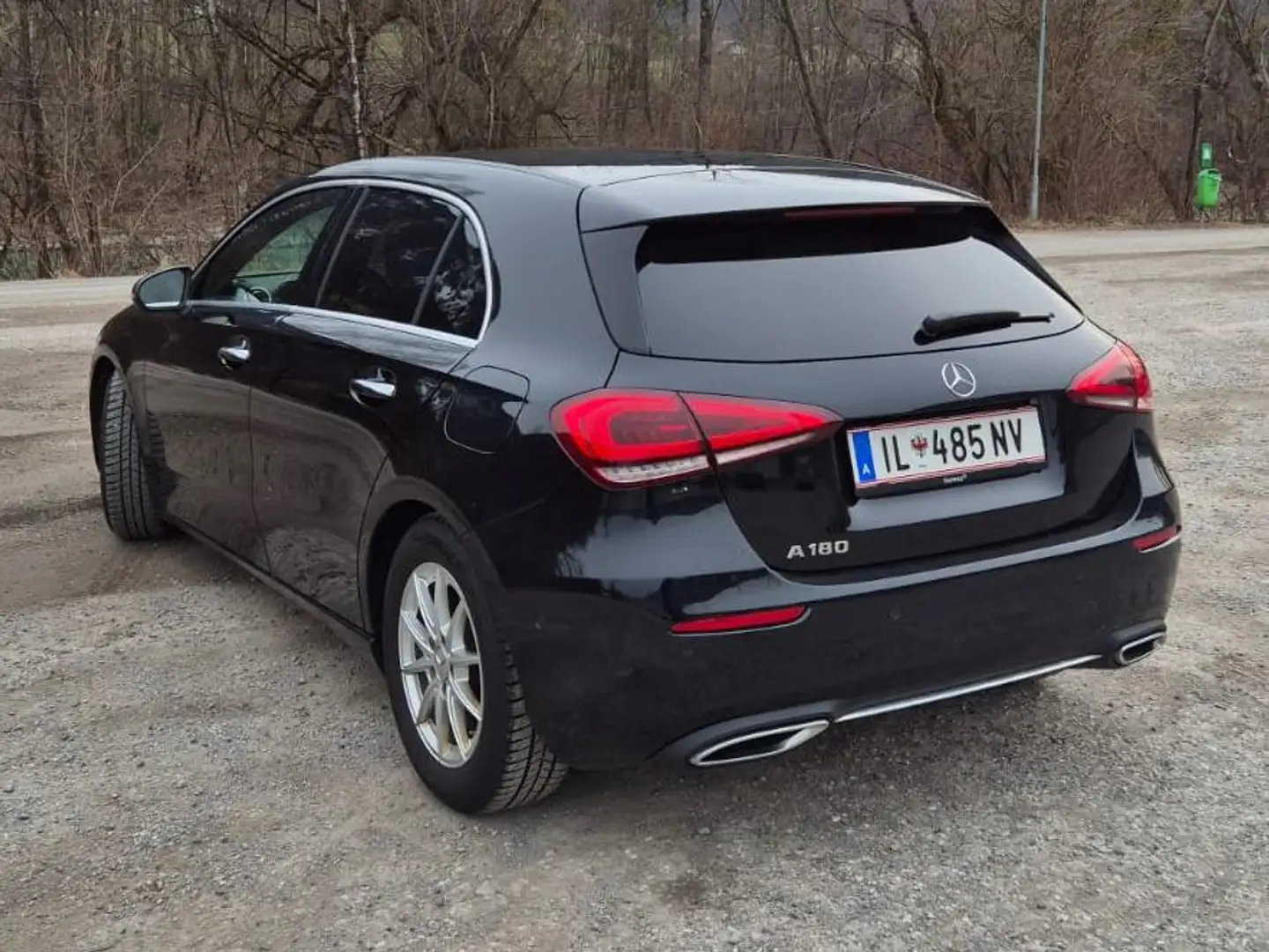 Mercedes-Benz A 180 A+180+Aut. Schwarz - 2