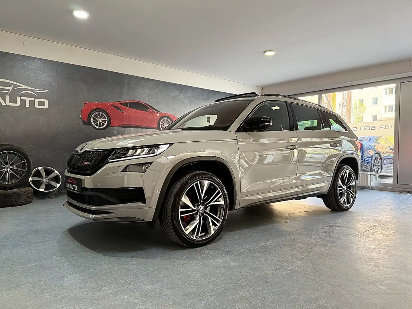 Skoda Kodiaq 2.0 TDI ALLRAD DSG RS *STAHLGRAU*360 Kamera*Sit... Grau - 1