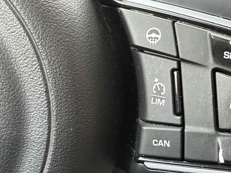 Jaguar XE 2.0 D Portolio Camera Leer Clima EURO-6 — photo 15
