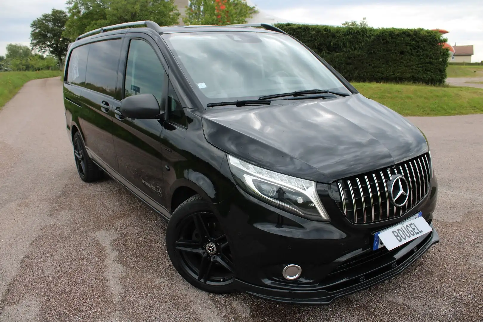 Mercedes-Benz Vito \PACK AMG\ 114 CDI EXTRA-LONG GPS 3D CAMÉRA FULL L Noir - 1