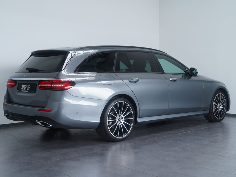 Mercedes-Benz E 220 d T AMG Line NIGHT/AIRMATIC/HUD/360°/LM 20 — photo 4