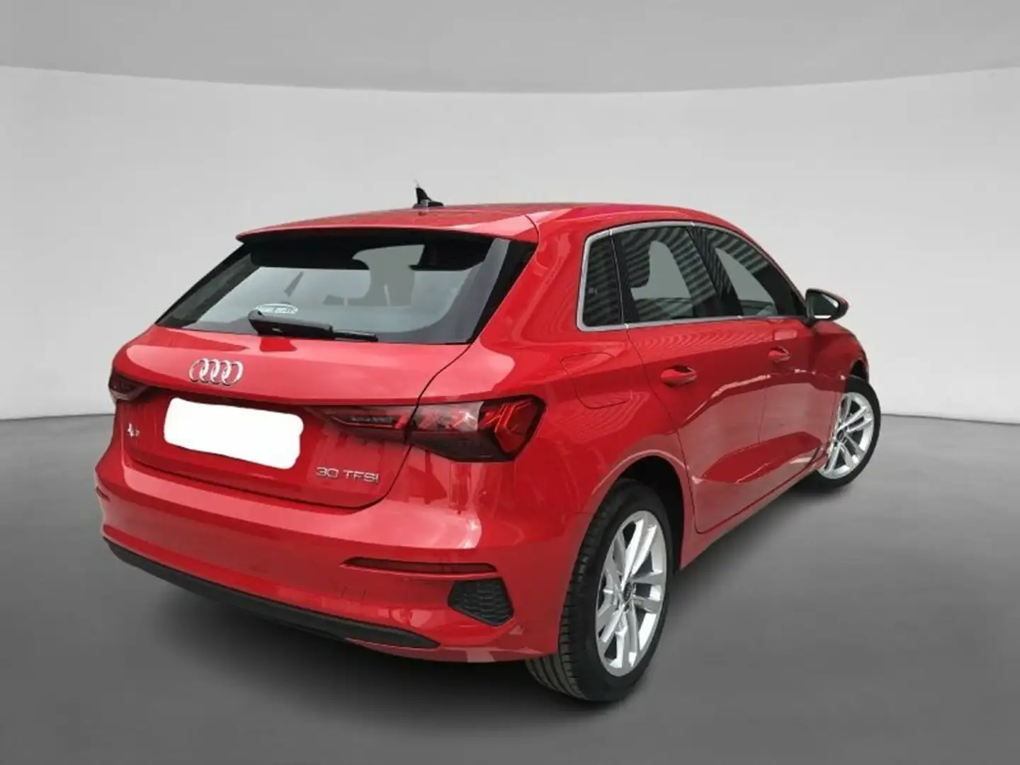 Audi A3 Sportback City Line Plus 30 TFSI 81 kW (110 CV) Amarillo - 2