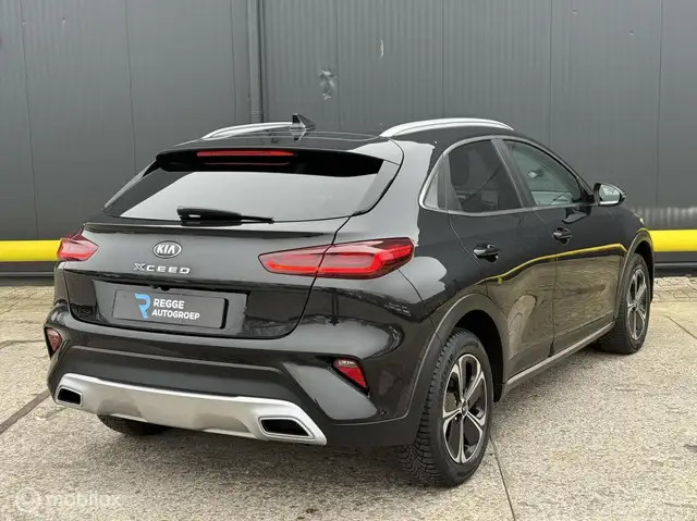 Kia Xceed view 3