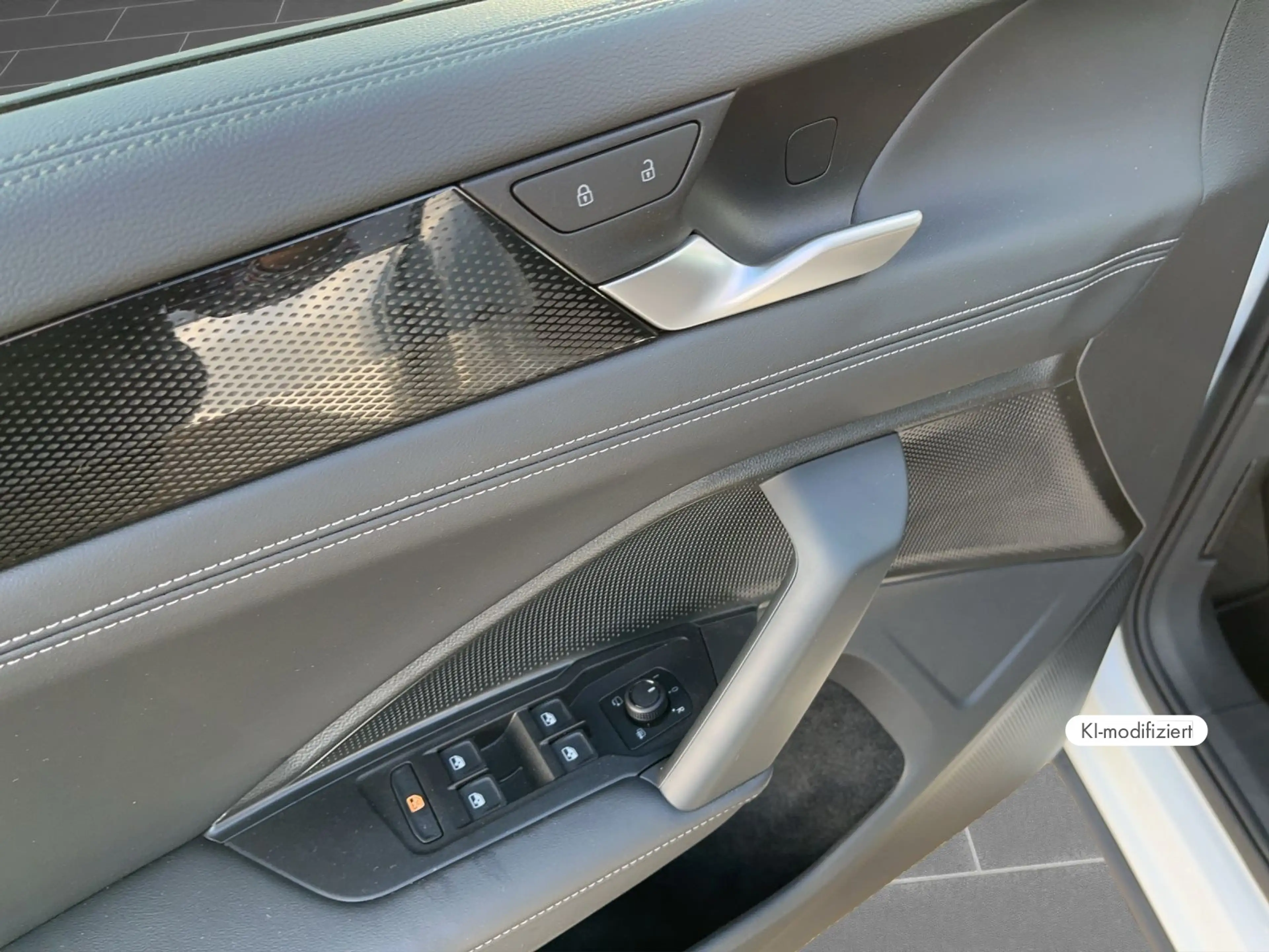 Volkswagen Tayron 1.5 eTSI DSG Life ACC+HuD+360°+Navi+App+S — photo 13