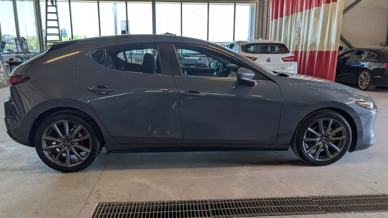 Mazda 3 photo Mazda 3