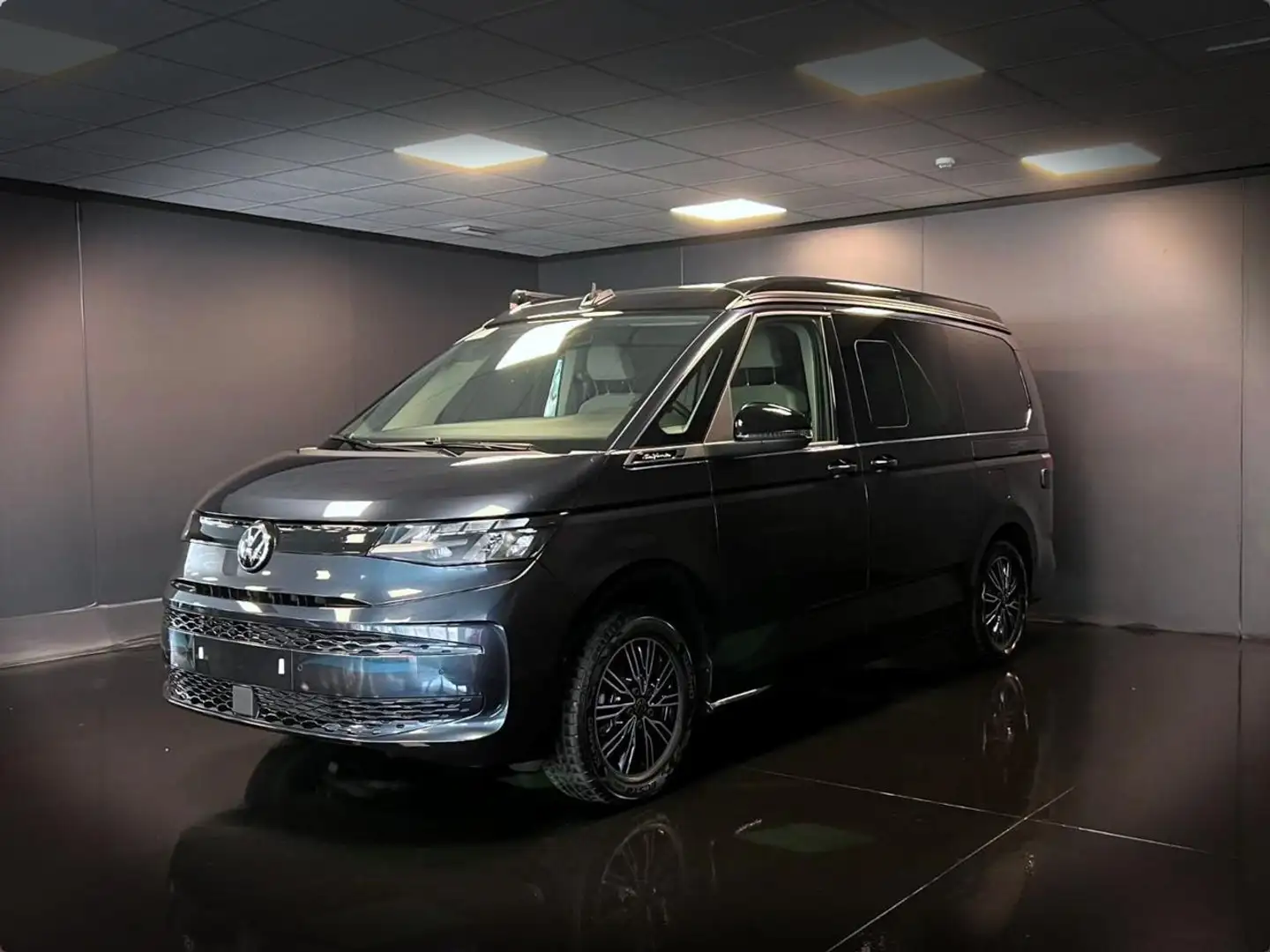 Volkswagen T7 California 2.0 TDI 150 CV DSG Coast OCEAN Синий - 1