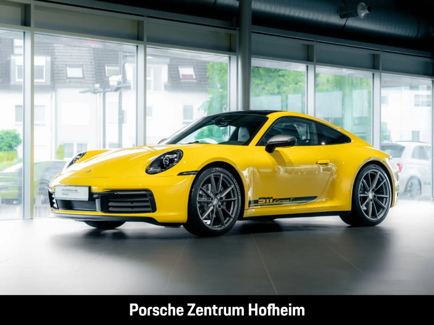 Porsche 992 911 Carrera T BOSE Sportabgasanlage LED Geel - 1