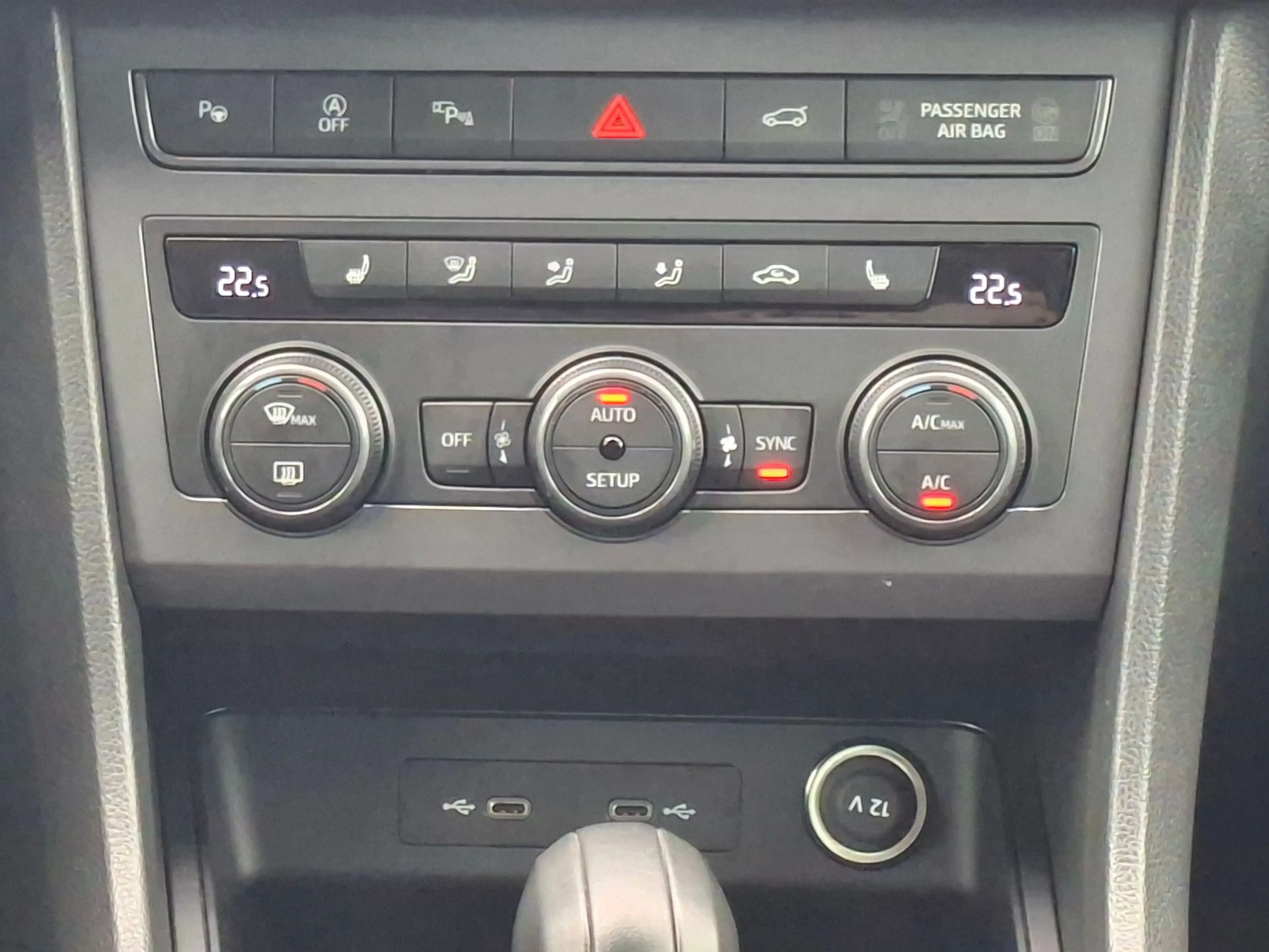 CUPRA Ateca VZ 2.0 TSI 300 PS DSG 4x4 LED NAVI — photo 10