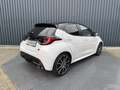 Toyota Yaris 1.5 Hybrid 130 GR Sport / Bi tone | BSM | PDC V+A Grijs - thumbnail 9
