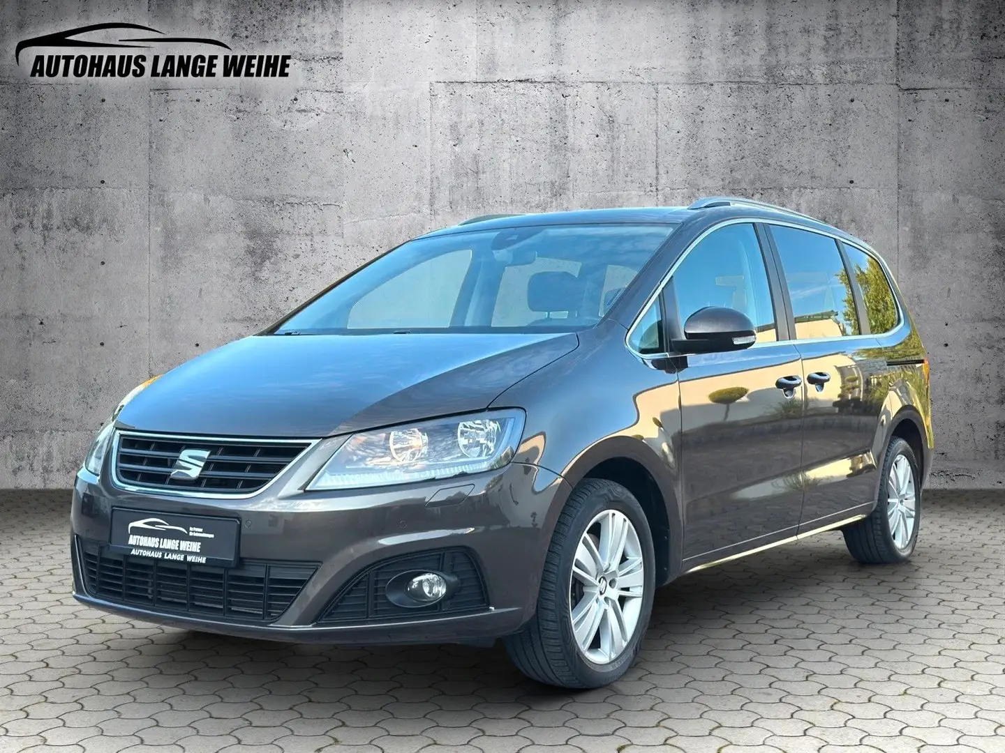 SEAT Alhambra Style Braun - 1