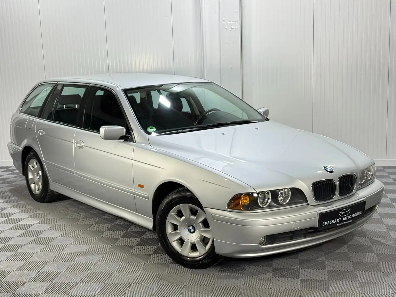 BMW 520 E39 TOURING FACELIFT|104 TSD KM|TÜV+INSP. NEU|, foto 9