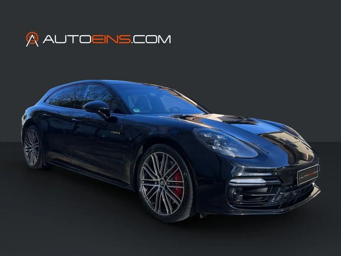 Porsche Panamera Sport Turismo 4 S E-Hybrid Schwarz - 1