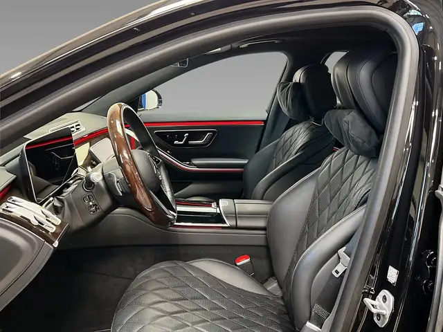 Mercedes-Benz 450 view 9