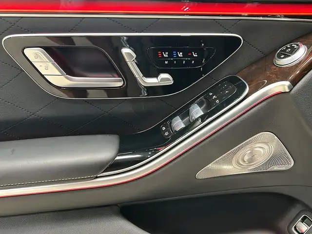 Mercedes-Benz 450 view 13