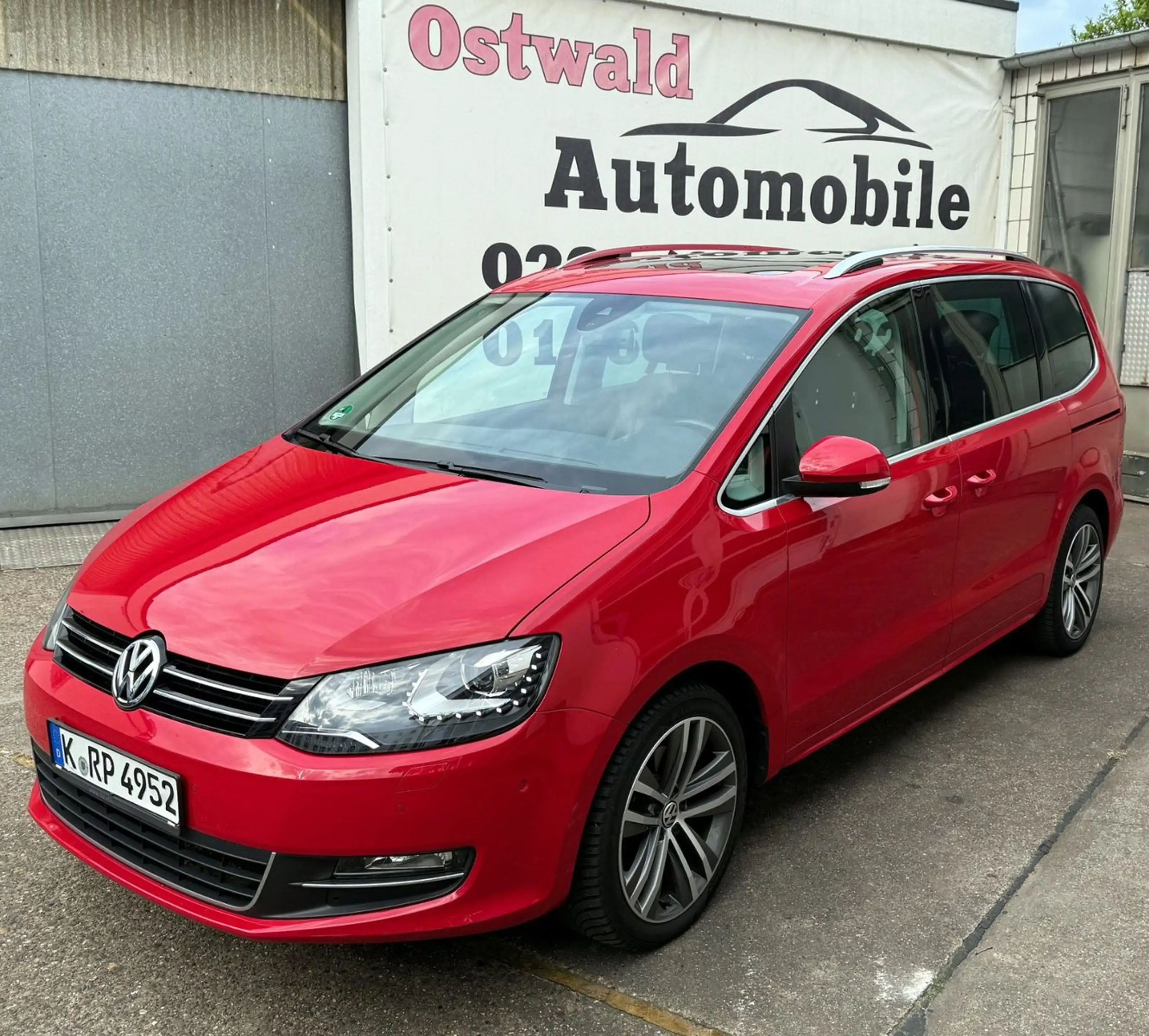 Volkswagen Sharan 2.0 TDI DSG Highl. LEDER/PANO/KAMERA/LED — photo 5