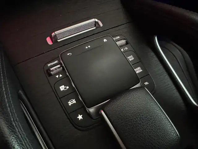 Mercedes-Benz GLE view 18