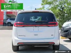 Chrysler Pacifica 2027