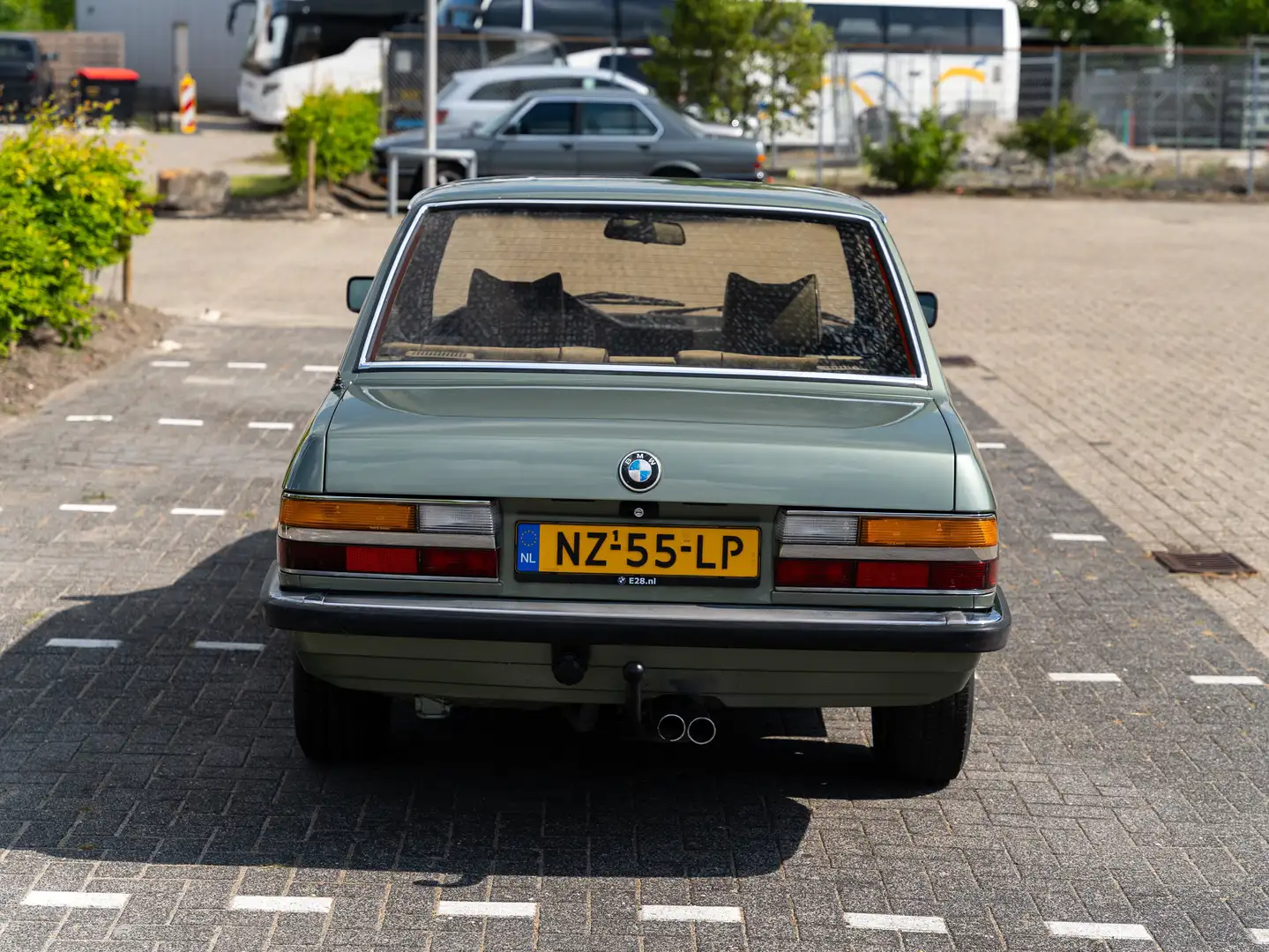 BMW 528 Automaat Platanengroen 1985 Trekhaak zelena - 2