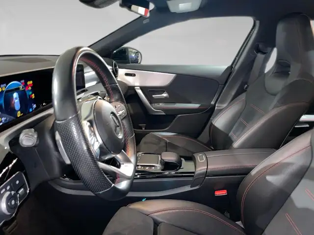Mercedes-Benz A-Class view 4