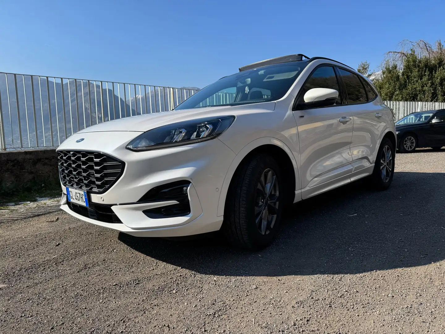 Ford Kuga Kuga 2.5 full hybrid ST-Line 2wd 190cv cvt Blanco - 2