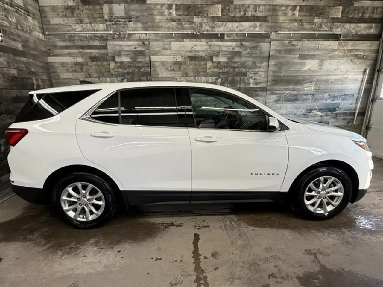 Chevrolet Equinox снимка Chevrolet Equinox