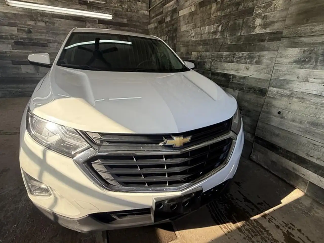 Chevrolet Equinox снимка Chevrolet Equinox