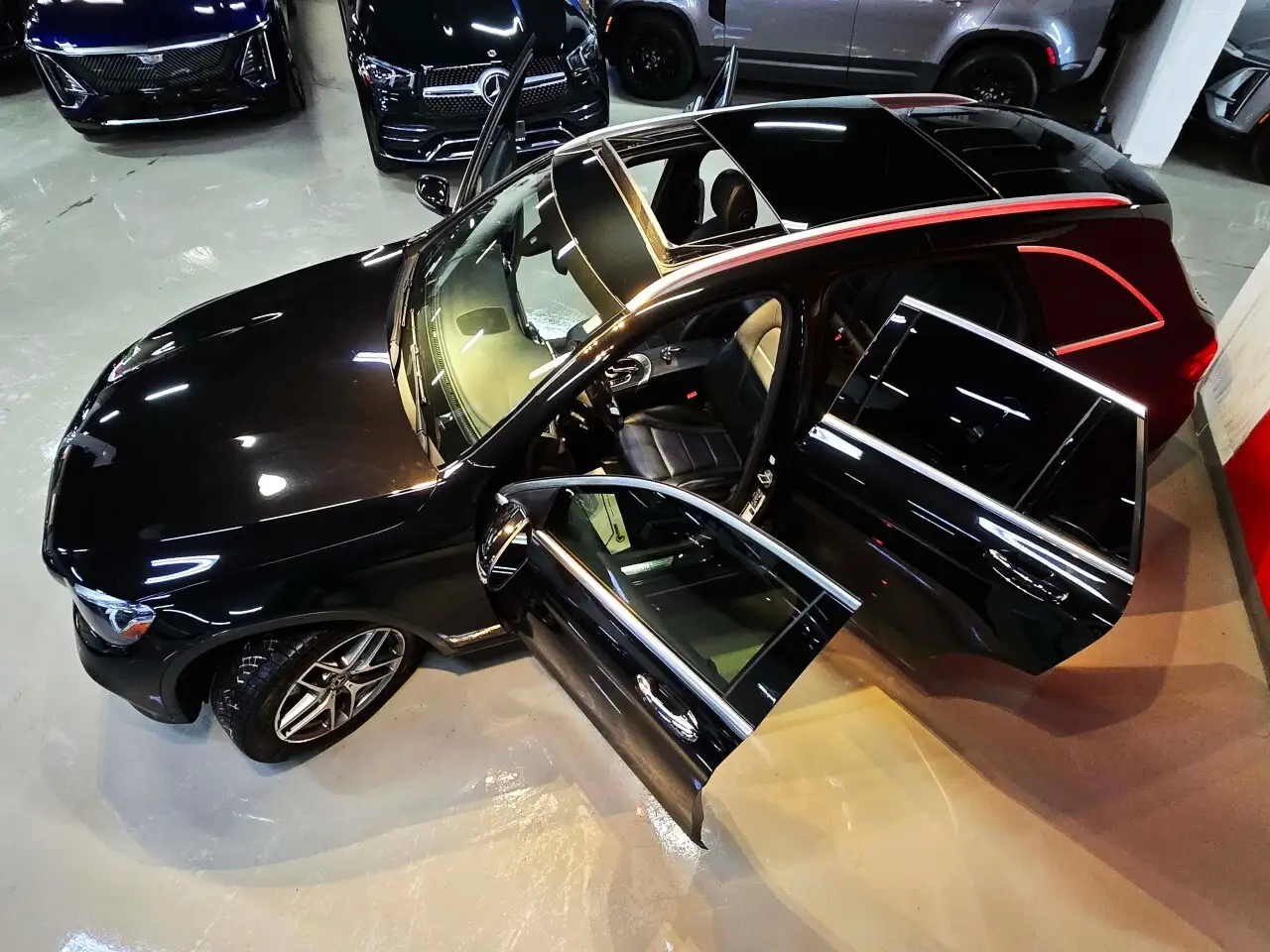 Mercedes-Benz GLC снимка Mercedes-Benz GLC