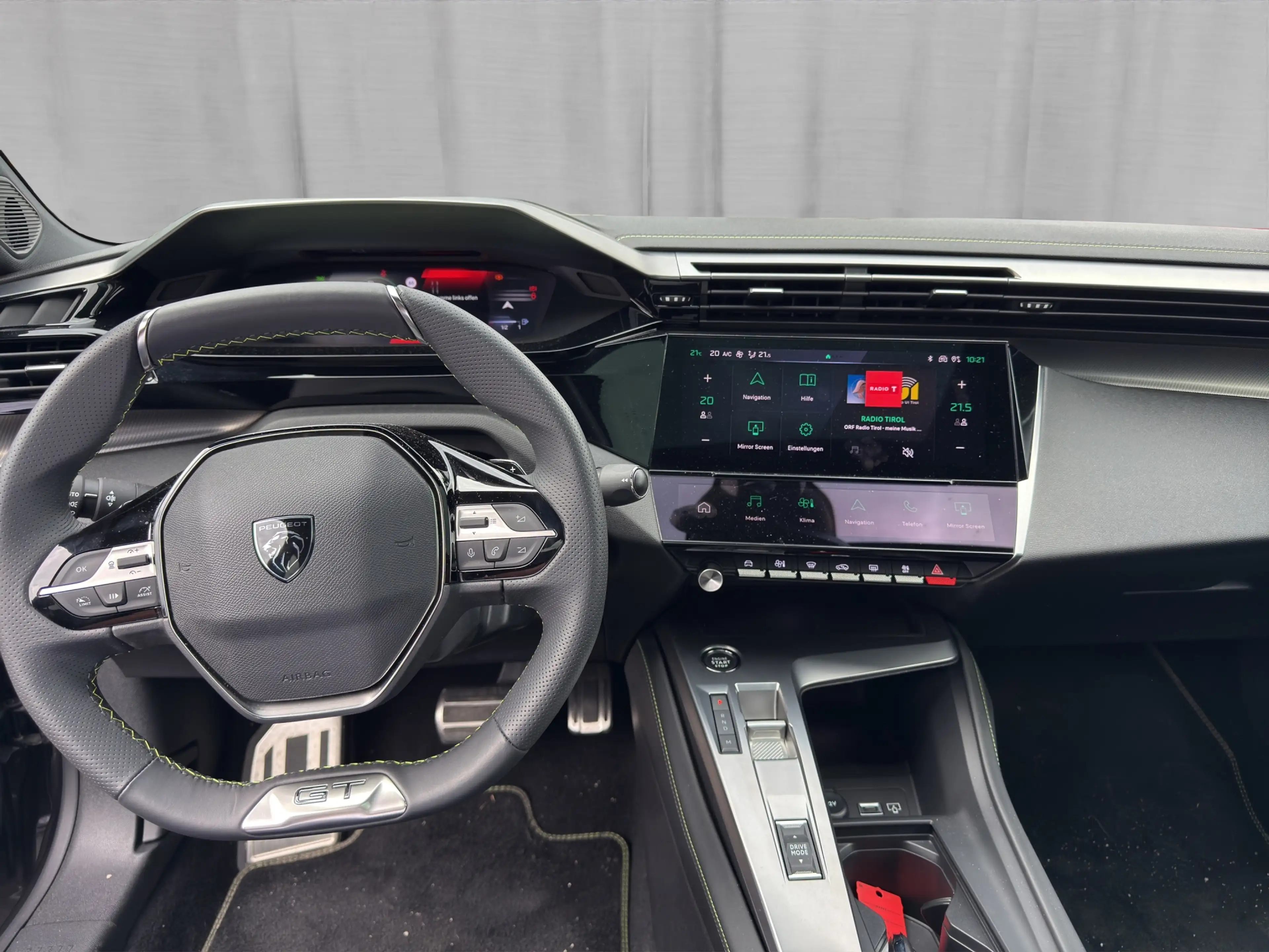 Peugeot 408 408 GT 130 EAT8 — photo 11
