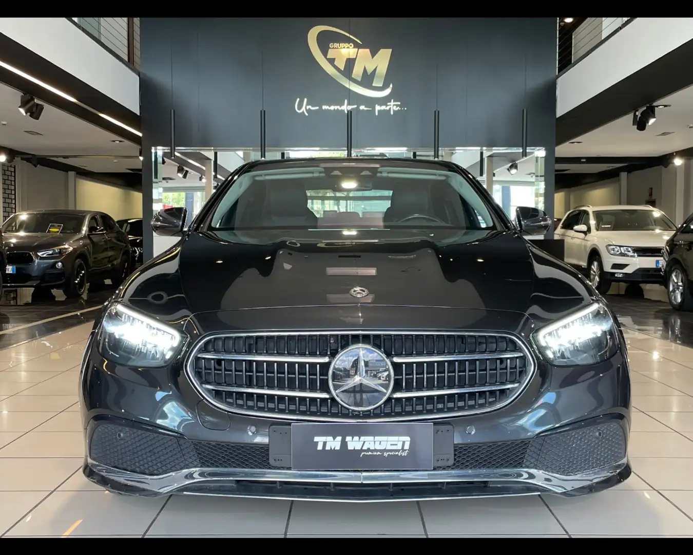 Mercedes-Benz E 220 Classe (W/S213) E 220 d Auto Business sport 194cv Noir - 2