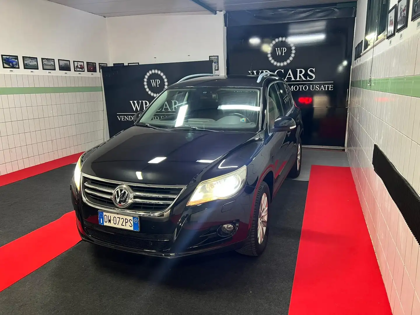 Volkswagen Tiguan 2.0 tdi Sport Noir - 1