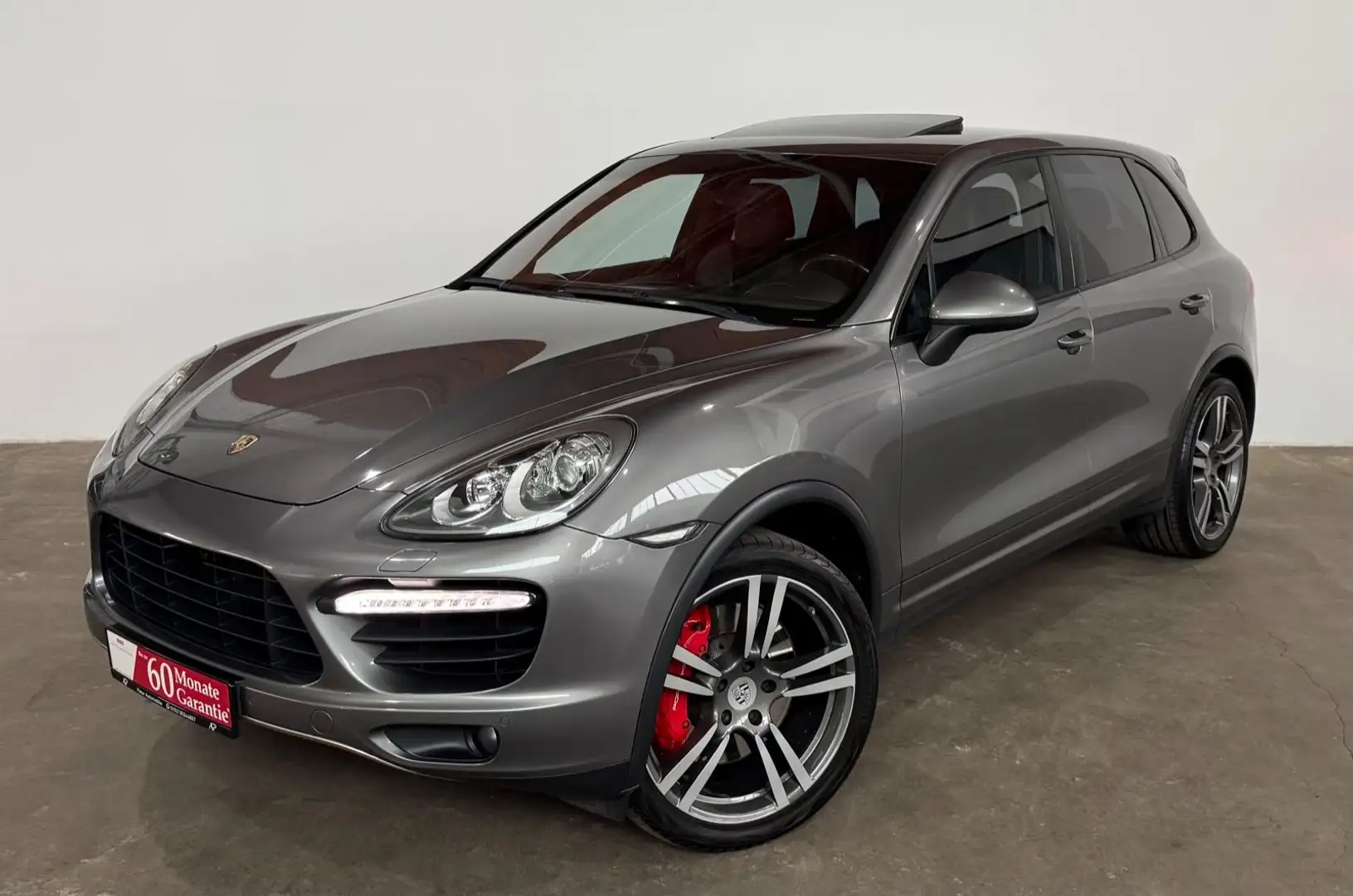 Porsche Cayenne CAYENNE TORBO BURMESTER 18WEGE LEDER NAVI AHK Grau - 1