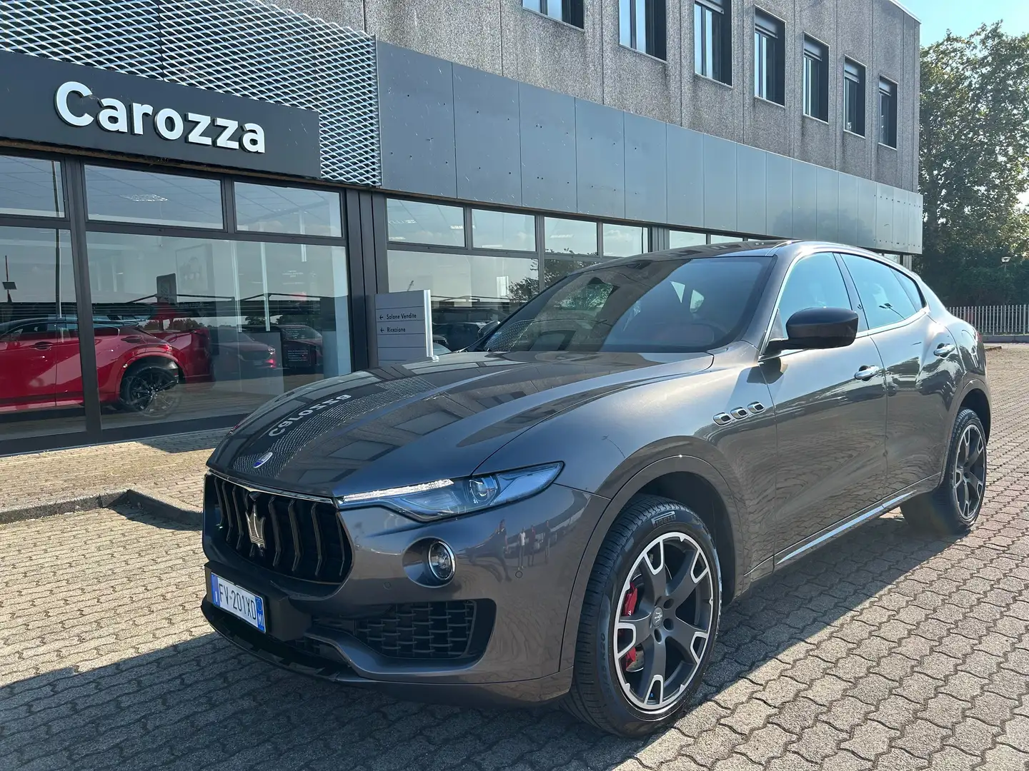 Maserati Levante Levante 3.0 V6 430cv auto Grijs - 1