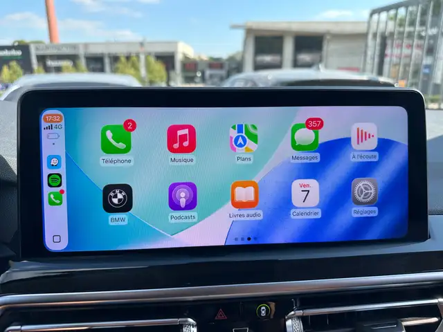 BMW X3 view 10