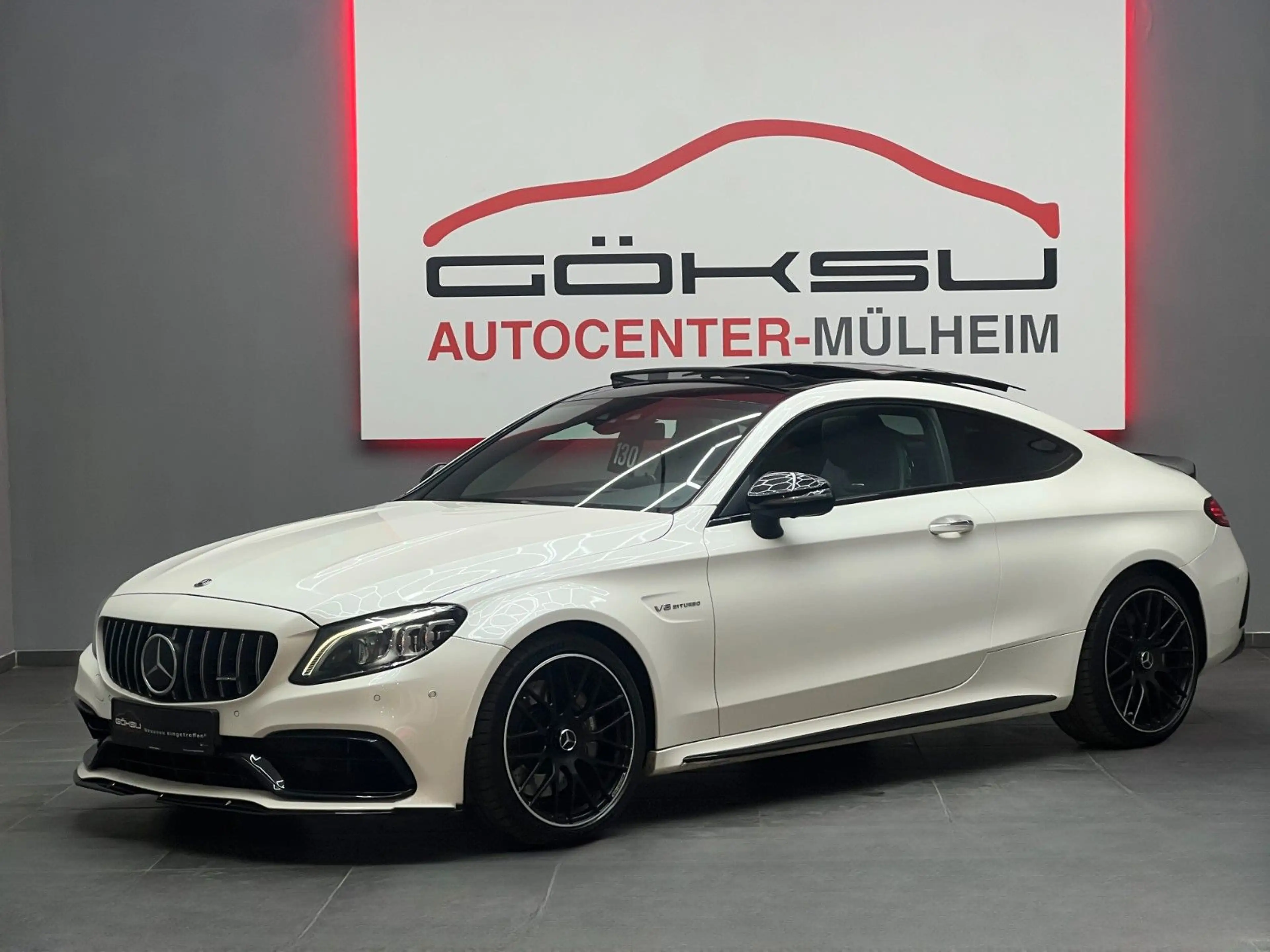 Mercedes-Benz C 63 AMG Coupe *Aero*Pano*360*Distr*Night*KeyGo*