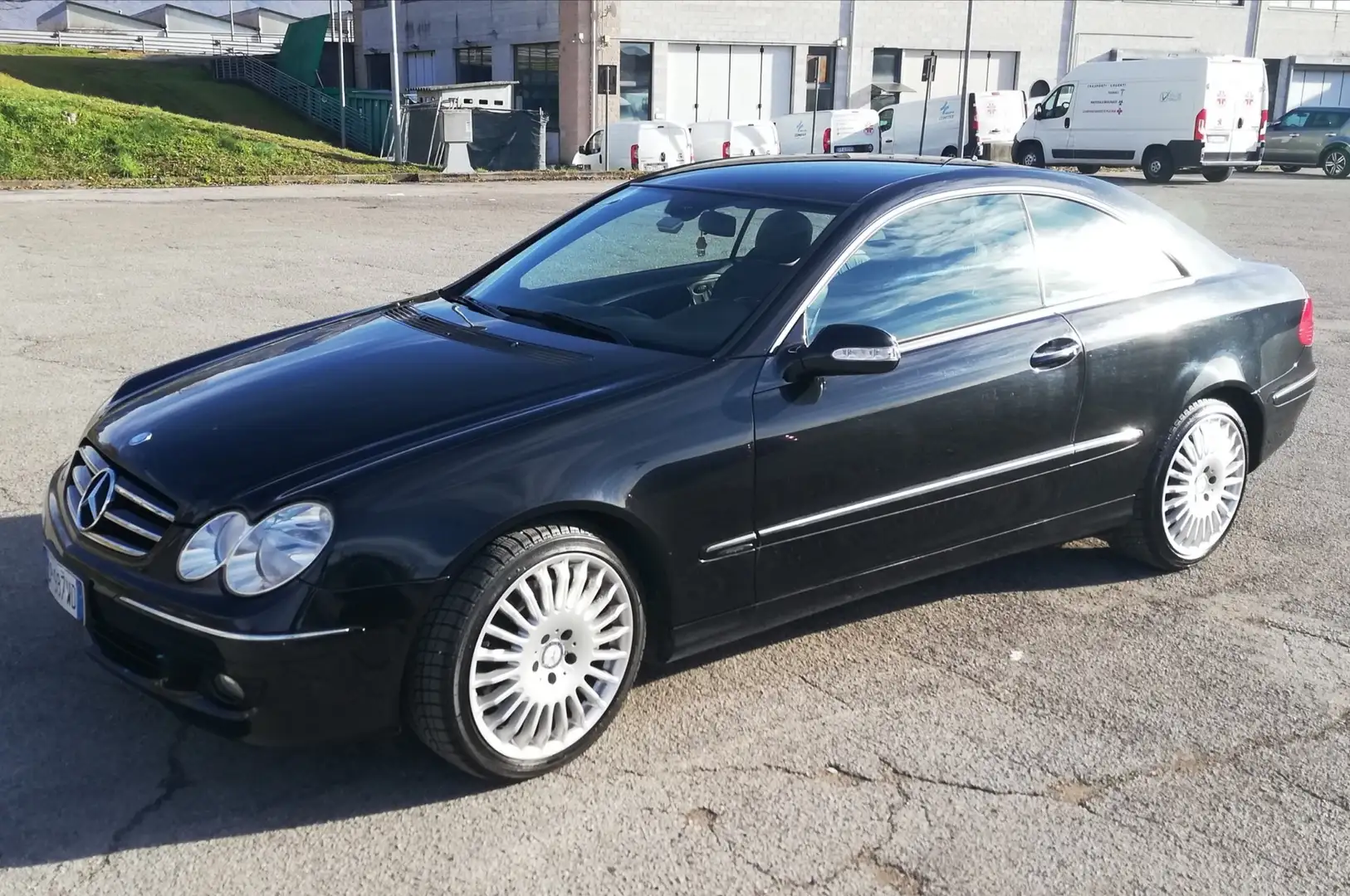 Mercedes-Benz CLK 220 Coupe cdi Avantgarde - 2