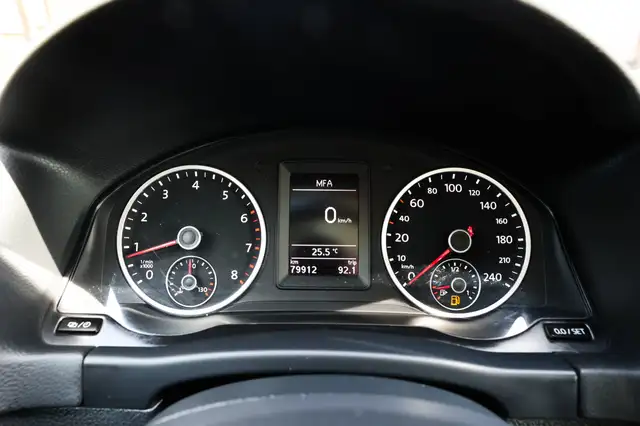 Volkswagen Tiguan view 11