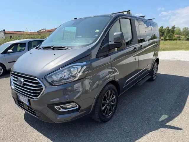 Ford Tourneo Custom TITANIUM