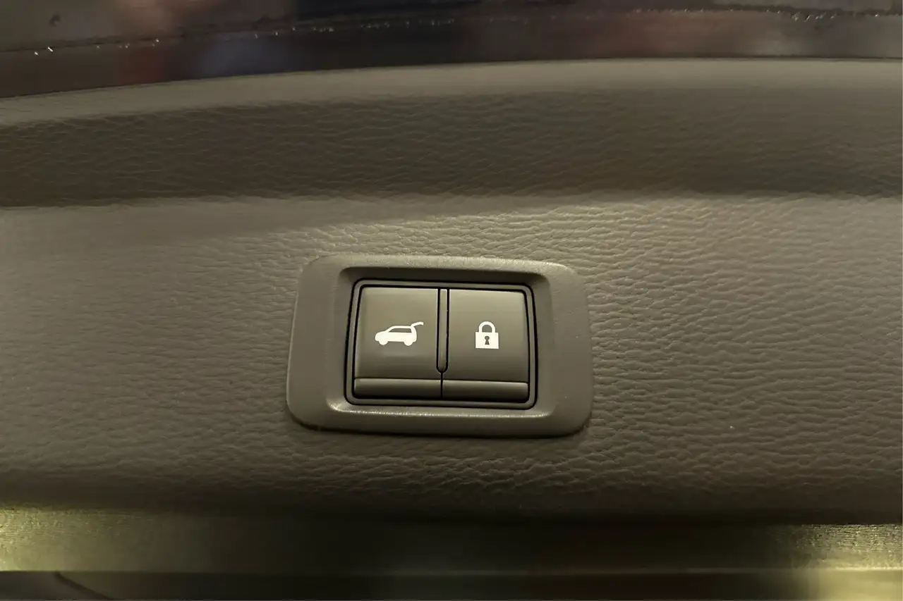 Mitsubishi Outlander снимка Mitsubishi Outlander