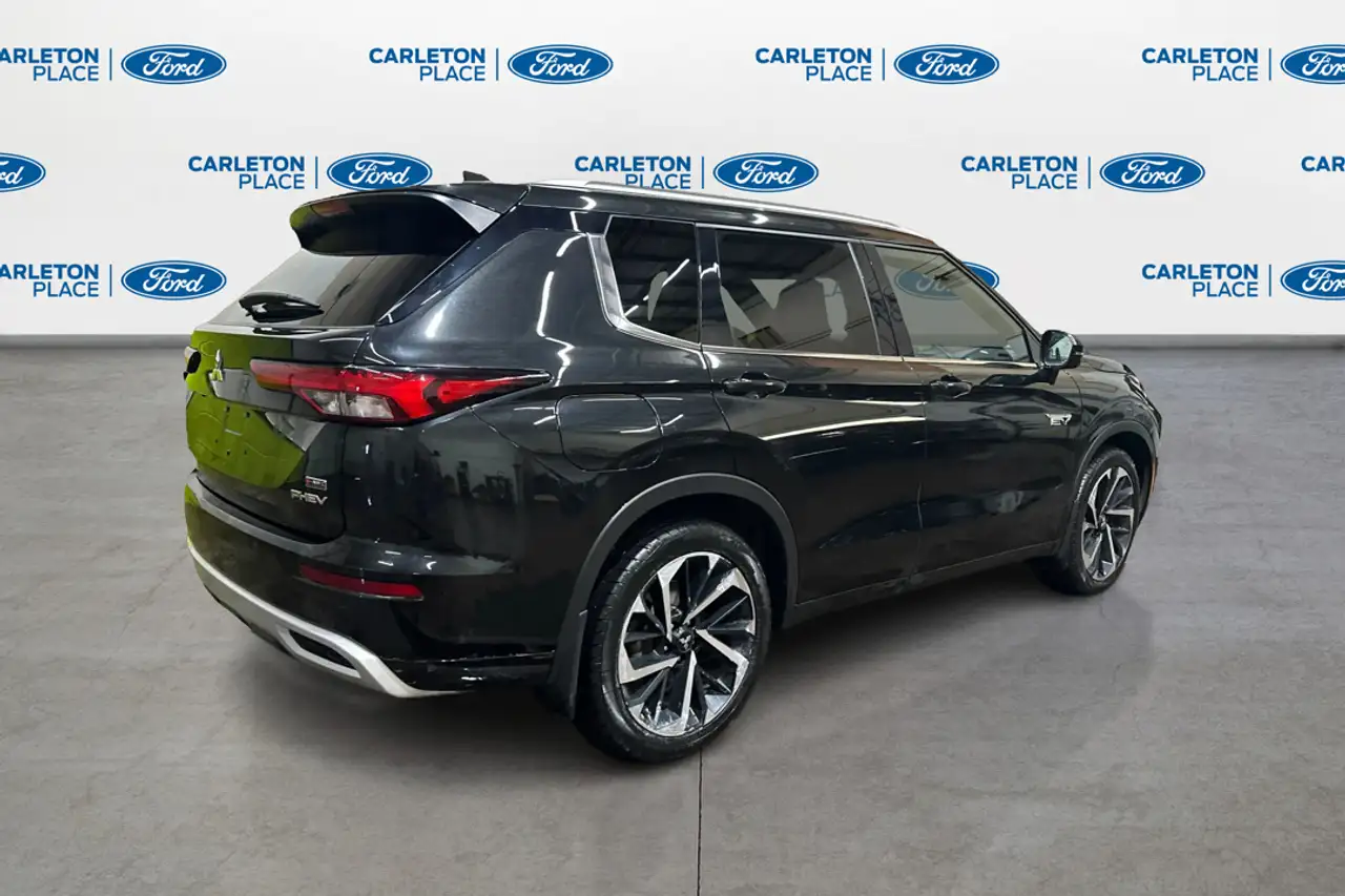 Mitsubishi Outlander снимка Mitsubishi Outlander