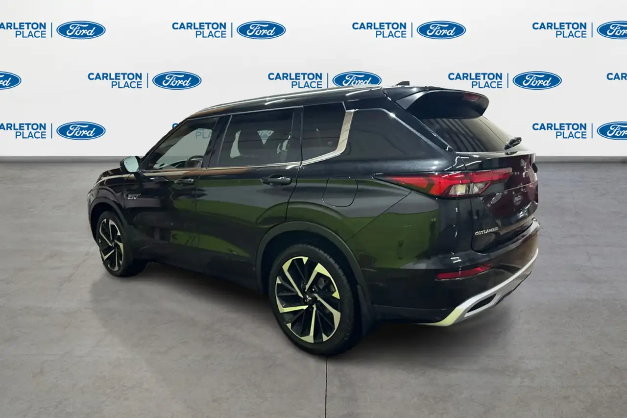 Mitsubishi Outlander снимка Mitsubishi Outlander