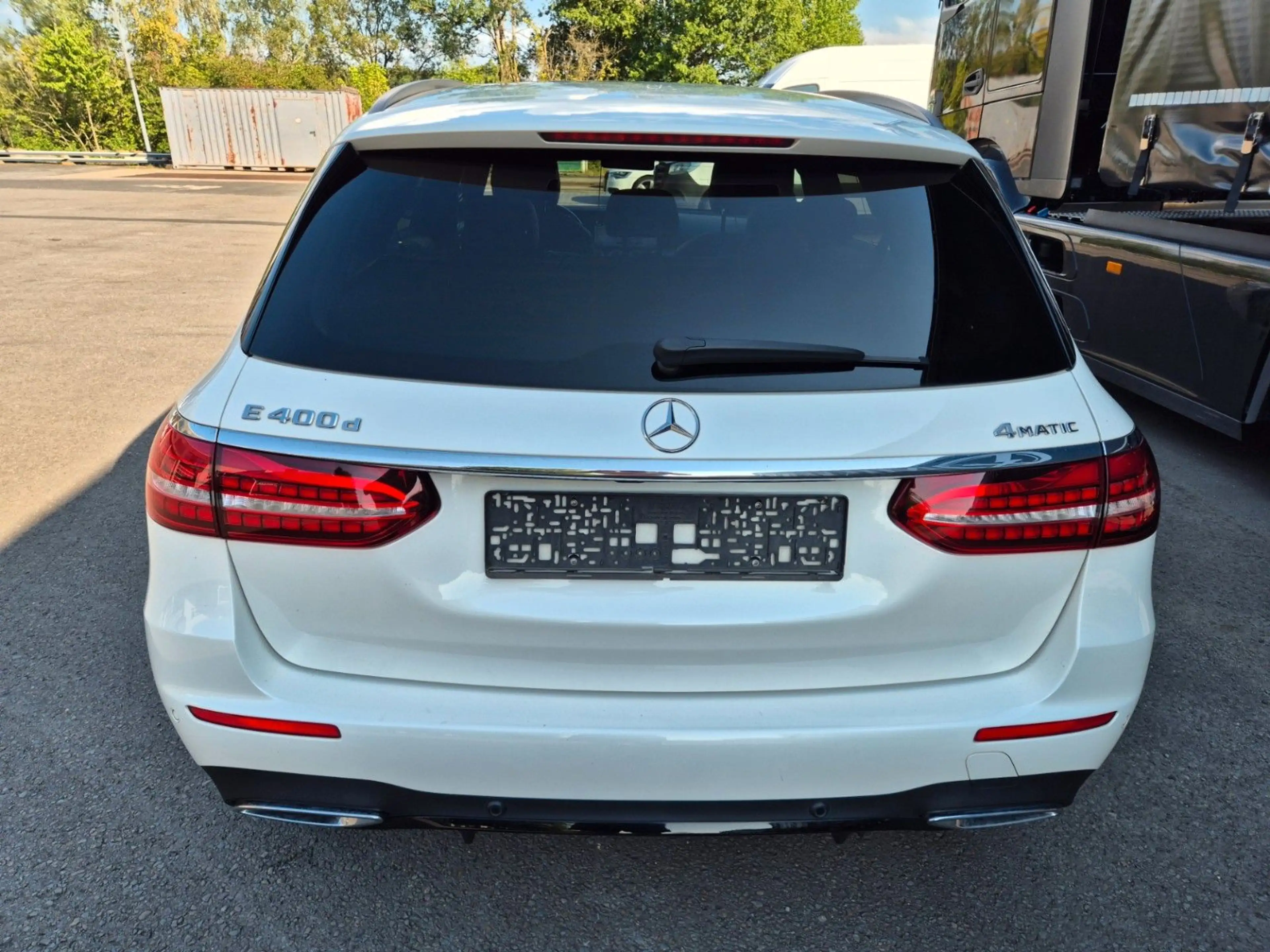 Mercedes-Benz E 400 d E T-Modell 4Matic AMG Line — photo 6