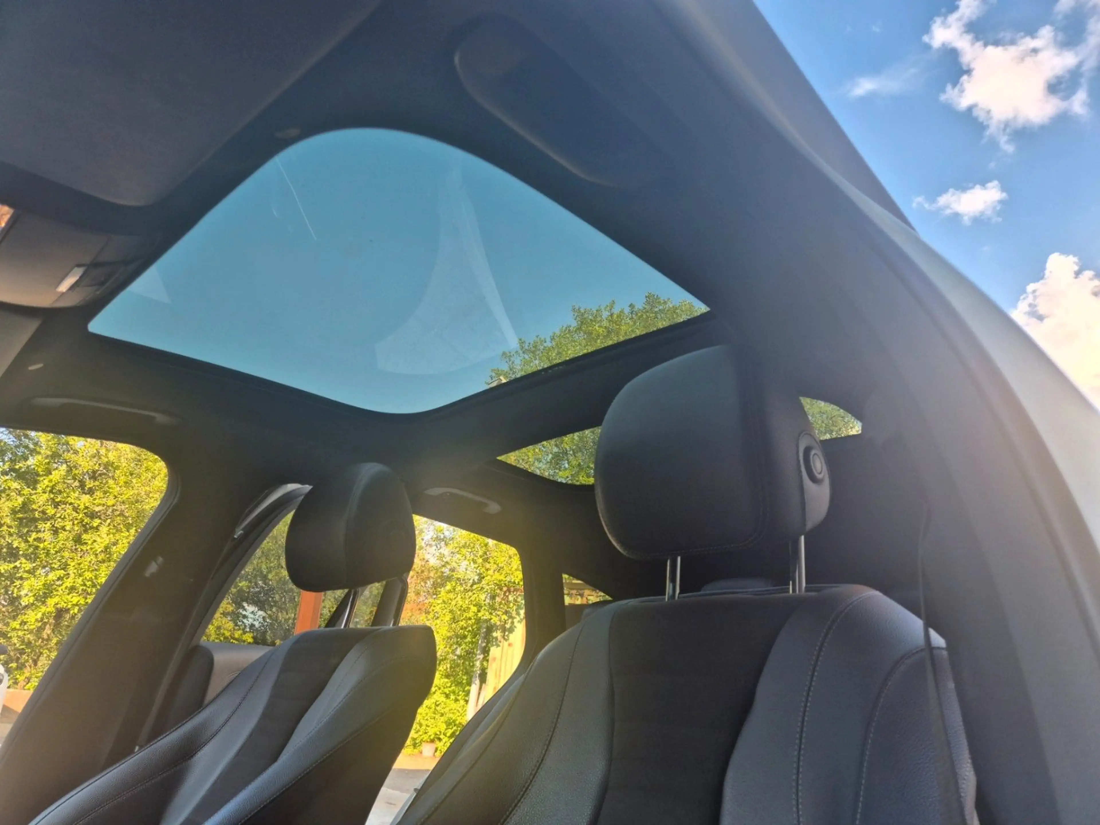 Mercedes-Benz E 400 d E T-Modell 4Matic AMG Line — photo 13