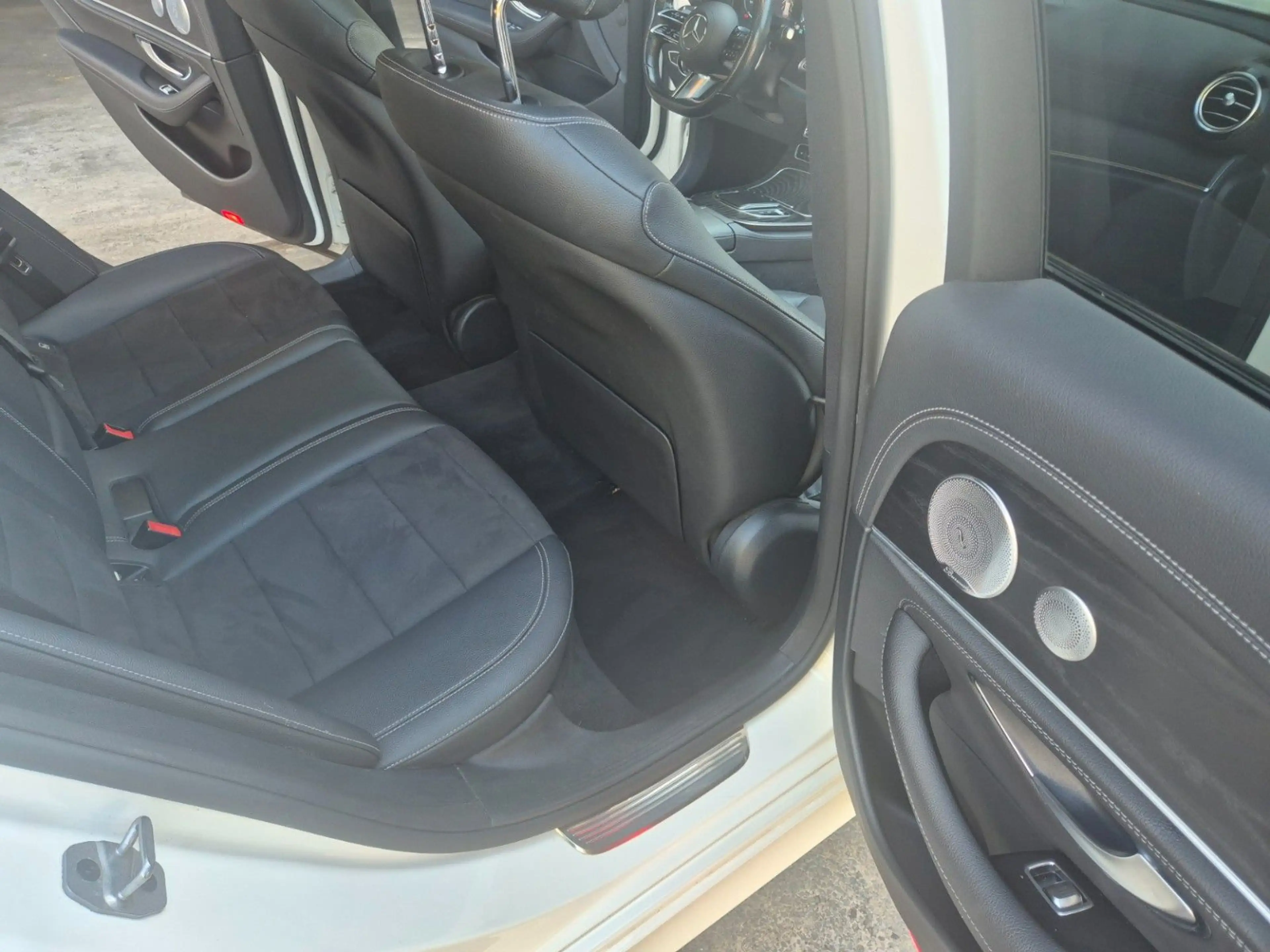 Mercedes-Benz E 400 d E T-Modell 4Matic AMG Line — photo 14